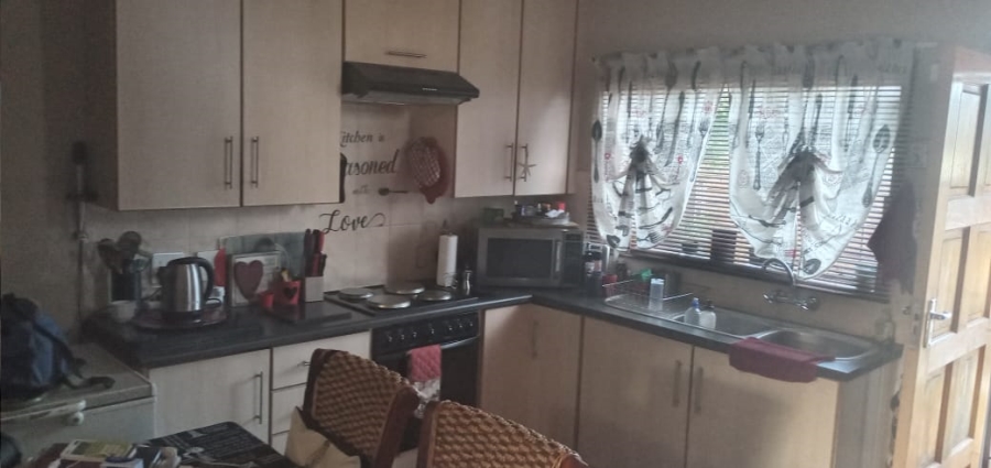 To Let 2 Bedroom Property for Rent in Baillie Park North West